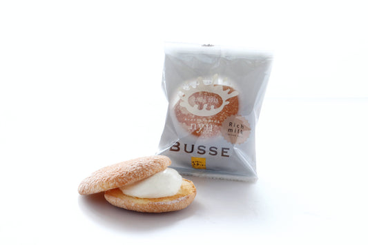 nyuブッセ リッチミルク〈ジャージーミルク〉4個入